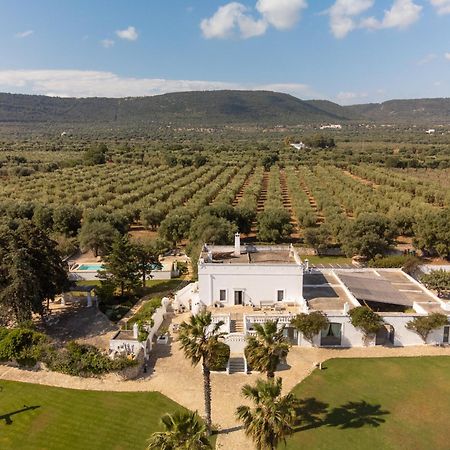 Masseria Eccellenza Pezze Di Greco Exteriör bild