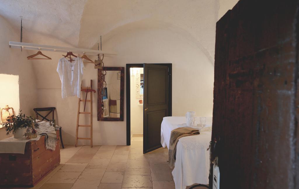 Masseria Eccellenza Pezze Di Greco Exteriör bild
