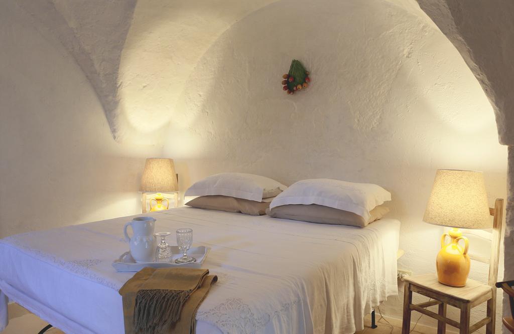 Masseria Eccellenza Pezze Di Greco Exteriör bild